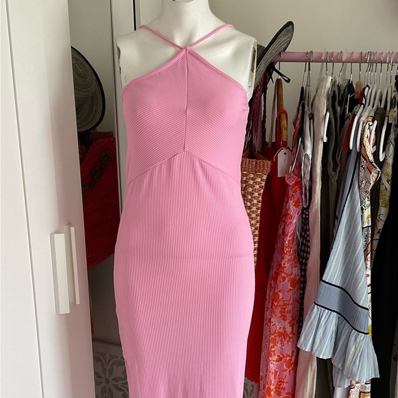 🛑🛑🛑🌸HALTER MIDI DRESS - Picture 2 of 5
